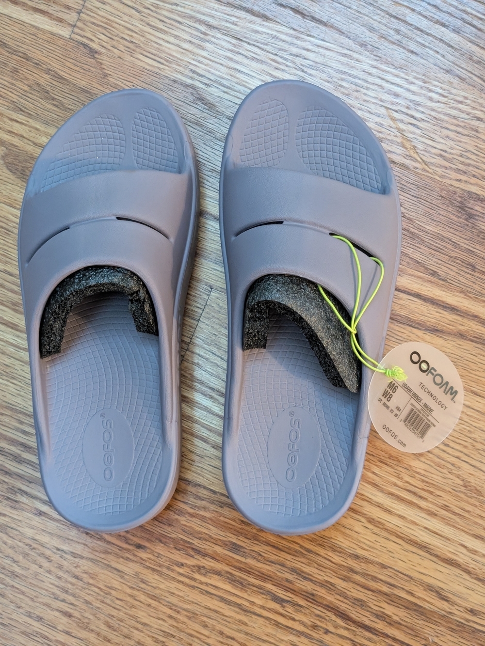 Oofos Ooahh Recovery Slide - Mauve Women's 8 / Mens 6